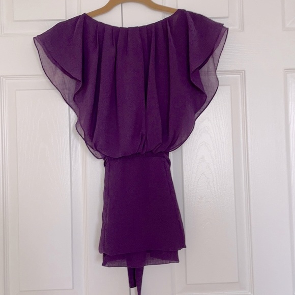 BCBG MaxAzria top, size XS - Picture 3 of 4